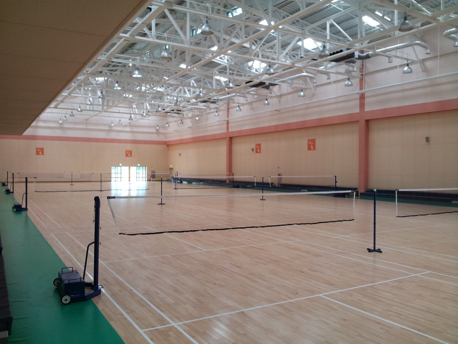 춘천 캠프페이지 배드민턴 경기장 리모델링공사